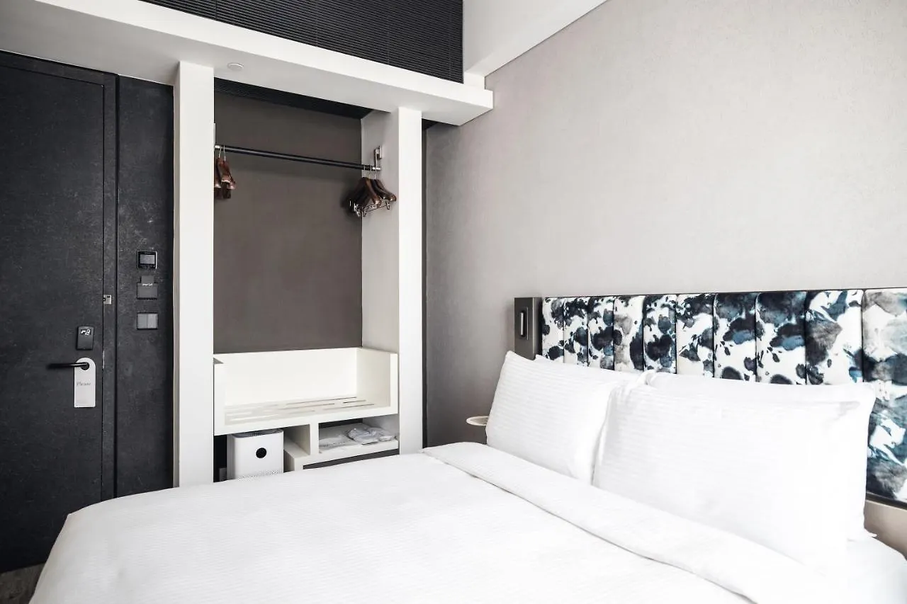 ****  Page148, Page Hotels Hong Kong China