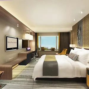 Royal Plaza Hotell
